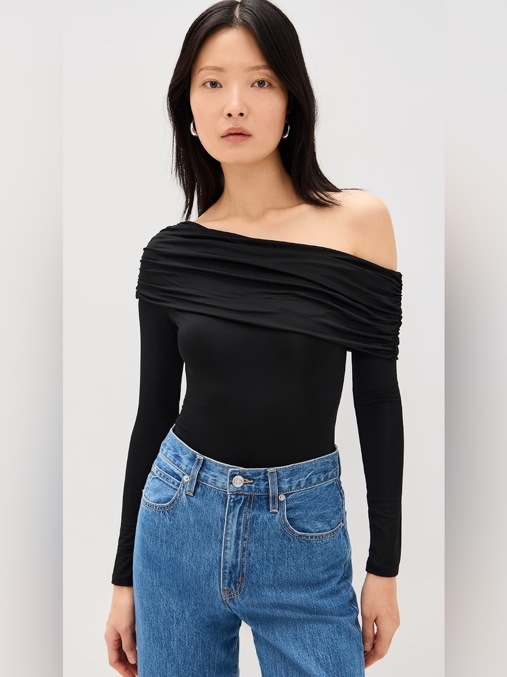 $225 NWT Alice + Olivia Women's Black Mollie Off Shoulder Convertible Bodysuit S